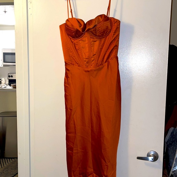 Fashion Nova Time to Meet sup MIDI Corset Dress Rust Orange Medium - Picture 1 of 6
